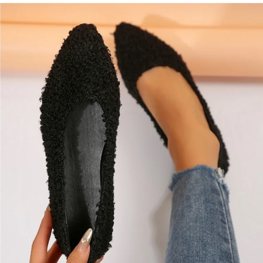 DKNY Black TEDDY Textured Flats - Picture 12 of 12